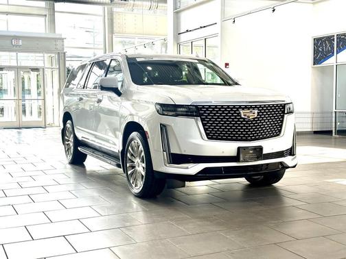 2022 Cadillac Escalade ESV Premium Luxury