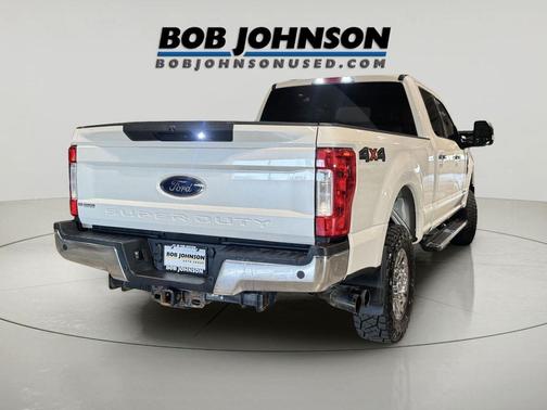White Platinum Metallic Tri-Coat 2019 Ford F-250 Lariat