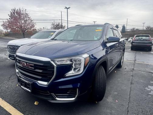 2022 GMC Terrain SLE
