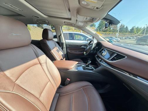 2021 Buick Enclave AWD Avenir