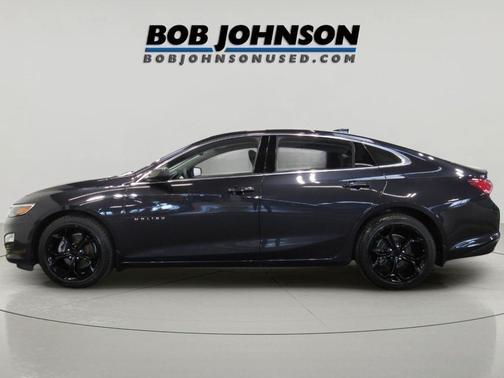 Dark Ash Metallic 2022 Chevrolet Malibu FWD LT