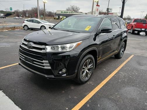 2019 Toyota Highlander LE Plus
