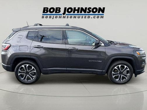 Granite Crystal Metallic Clearcoat 2022 Jeep Compass Limited