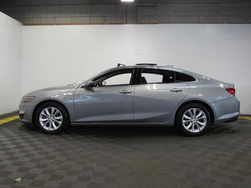 Sterling Gray Metallic 2023 Chevrolet Malibu FWD 1LT