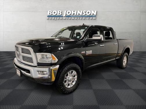 2018 RAM 2500 Laramie Crew Cab 4x4 6'4' Box