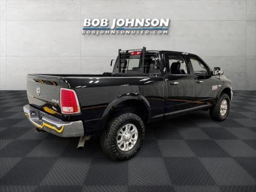 2018 RAM 2500 Laramie Crew Cab 4x4 6'4' Box
