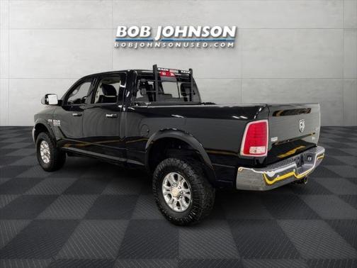 2018 RAM 2500 Laramie Crew Cab 4x4 6'4' Box