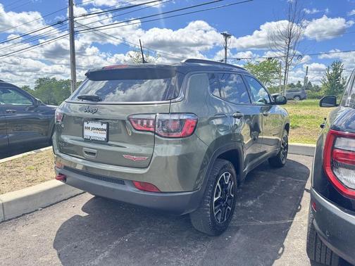 Olive Green Pearlcoat 2021 Jeep Compass Trailhawk