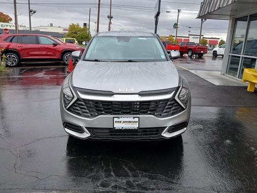 2023 Kia Sportage Hybrid LX