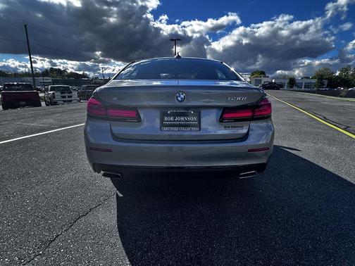 2023 BMW 530 i xDrive