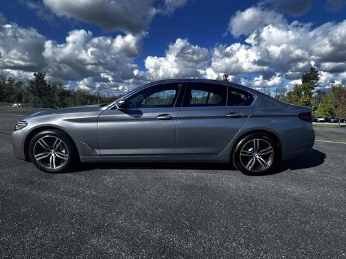 2023 BMW 530 i xDrive