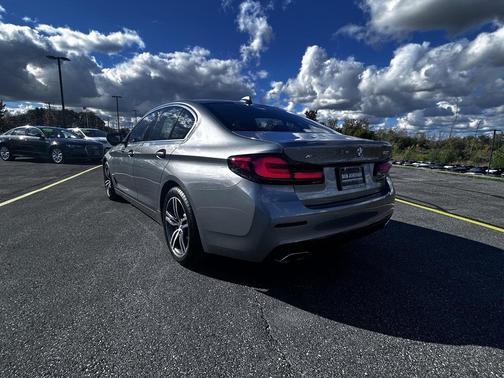 2023 BMW 530 i xDrive
