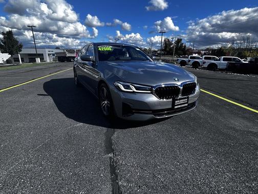 2023 BMW 530 i xDrive