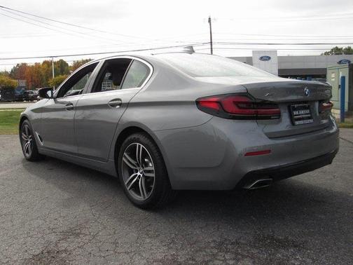 2023 BMW 530 i xDrive