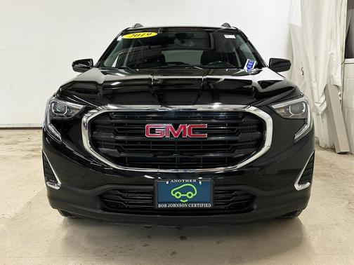 Ebony Twilight Metallic 2019 GMC Terrain SLE