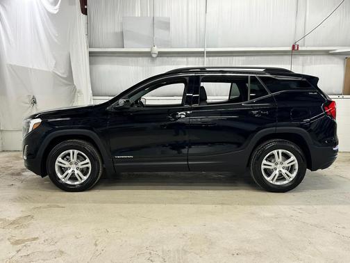 Ebony Twilight Metallic 2019 GMC Terrain SLE