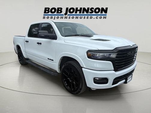 Bright White Clearcoat 2025 RAM 1500 Laramie