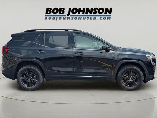 Ebony Twilight Metallic 2022 GMC Terrain AWD AT4
