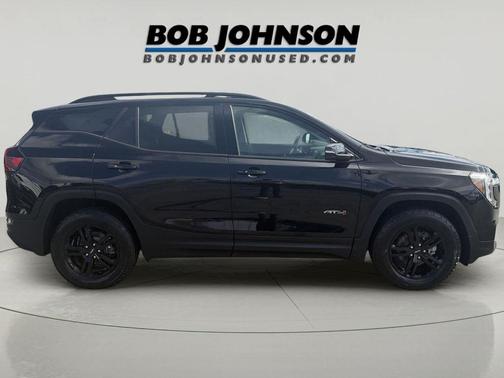 Ebony Twilight Metallic 2022 GMC Terrain AWD AT4