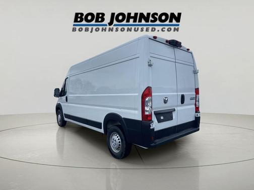 Bright White Clearcoat 2025 RAM ProMaster 2500 Tradesman
