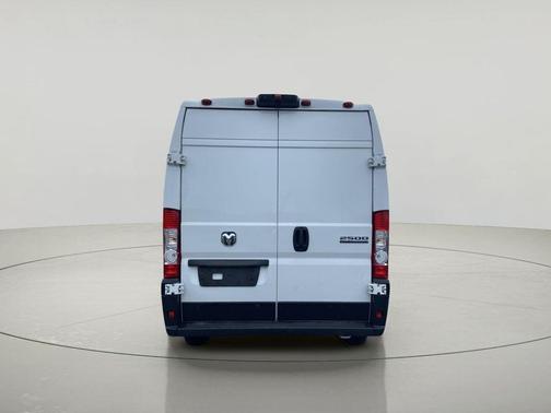 Bright White Clearcoat 2025 RAM ProMaster 2500 Tradesman