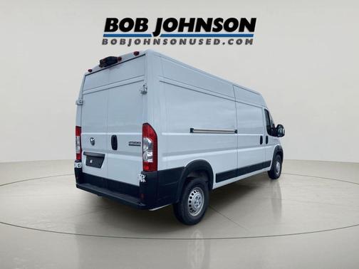 Bright White Clearcoat 2025 RAM ProMaster 2500 Tradesman