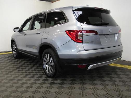 Lunar Silver Metallic 2020 Honda Pilot EX-L