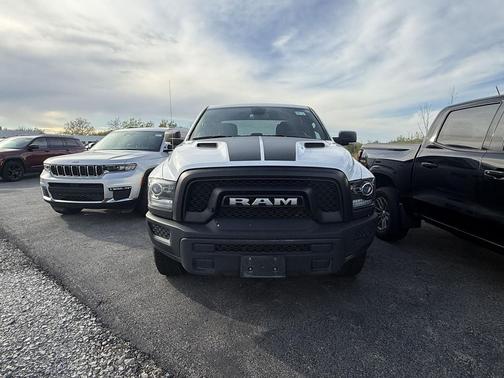 Bright White 2022 RAM 1500 Classic SLT