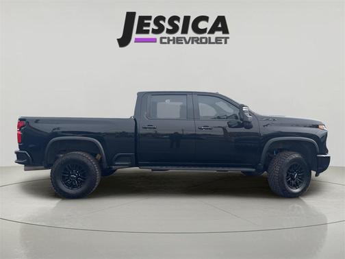 2024 Chevrolet Silverado 2500 4WD Crew Cab Standard Bed ZR2