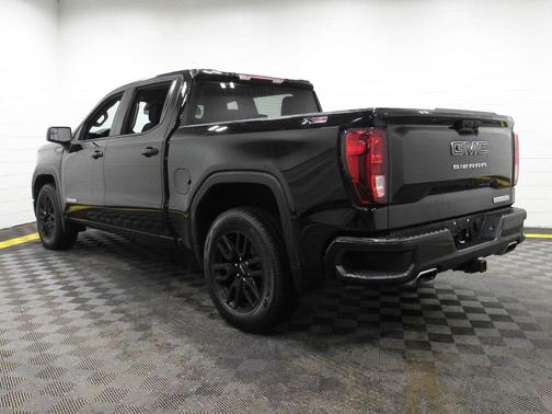 Onyx Black 2023 GMC Sierra 1500 Elevation