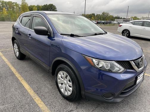 2018 Nissan Rogue Sport S
