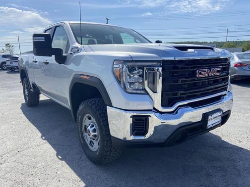 Quicksilver Metallic 2022 GMC Sierra 2500 Pro