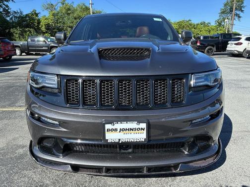 Granite Crystal Metallic Clearcoat 2015 Jeep Grand Cherokee SRT