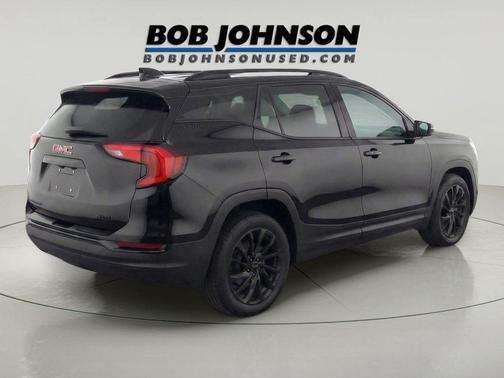 Ebony Twilight Metallic 2023 GMC Terrain SLE