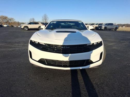 2023 Chevrolet Camaro RWD Convertible LT1