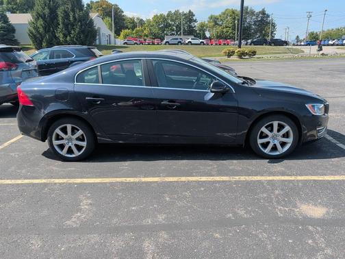 2016 Volvo S60 T5 Drive-E Premier