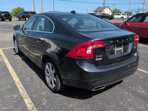 2016 Volvo S60 T5 Drive-E Premier