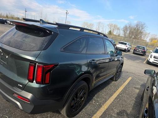 2023 Kia Sorento S
