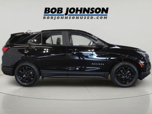 Mosaic Black Metallic 2024 Chevrolet Equinox LS