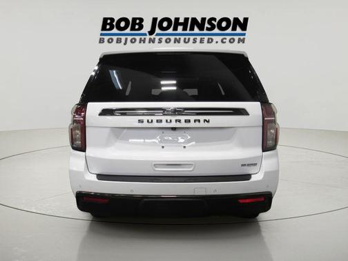 Summit White 2021 Chevrolet Suburban 4WD Z71