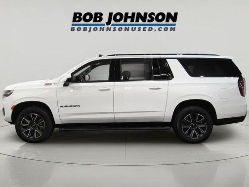 Summit White 2021 Chevrolet Suburban 4WD Z71