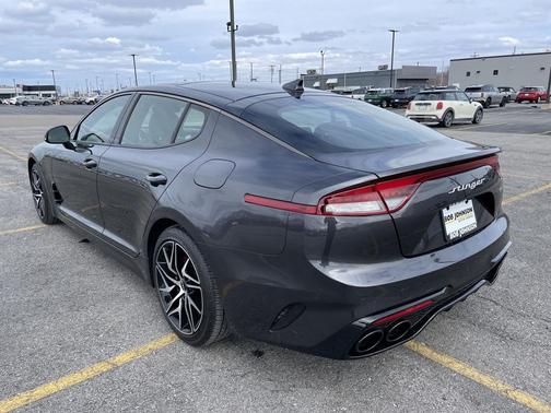 2023 Kia Stinger GT-Line