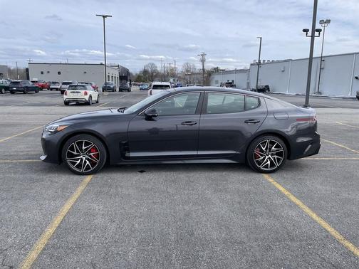 2023 Kia Stinger GT-Line
