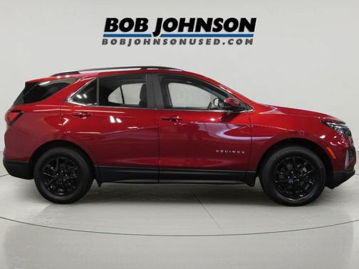 Radiant Red Tintcoat 2023 Chevrolet Equinox 1LT