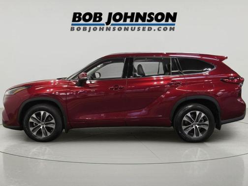 Ruby Flare Pearl 2021 Toyota Highlander XLE