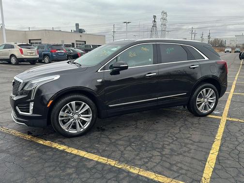 2025 Cadillac XT5 Premium Luxury