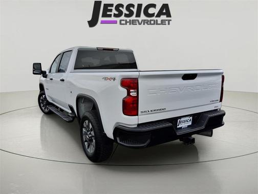 2024 Chevrolet Silverado 2500 Custom