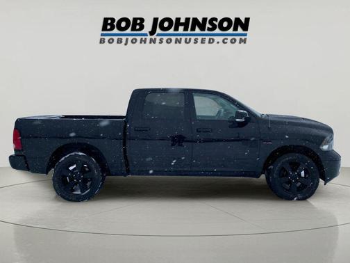 2022 RAM 1500 Classic SLT