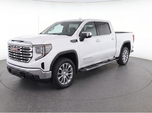 Black 2022 Chevrolet Silverado 1500 LT