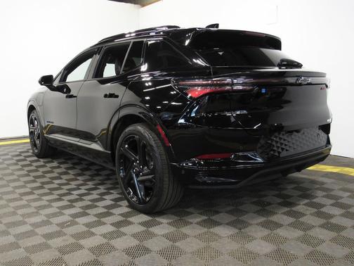 Black 2024 Chevrolet Equinox EV RS
